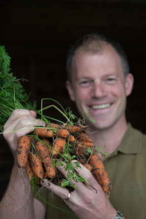 Rebecca Smith - Nature Studio - mindfulness – horticultural therapy –NBIs - gardening - horticulture - nature – mental health